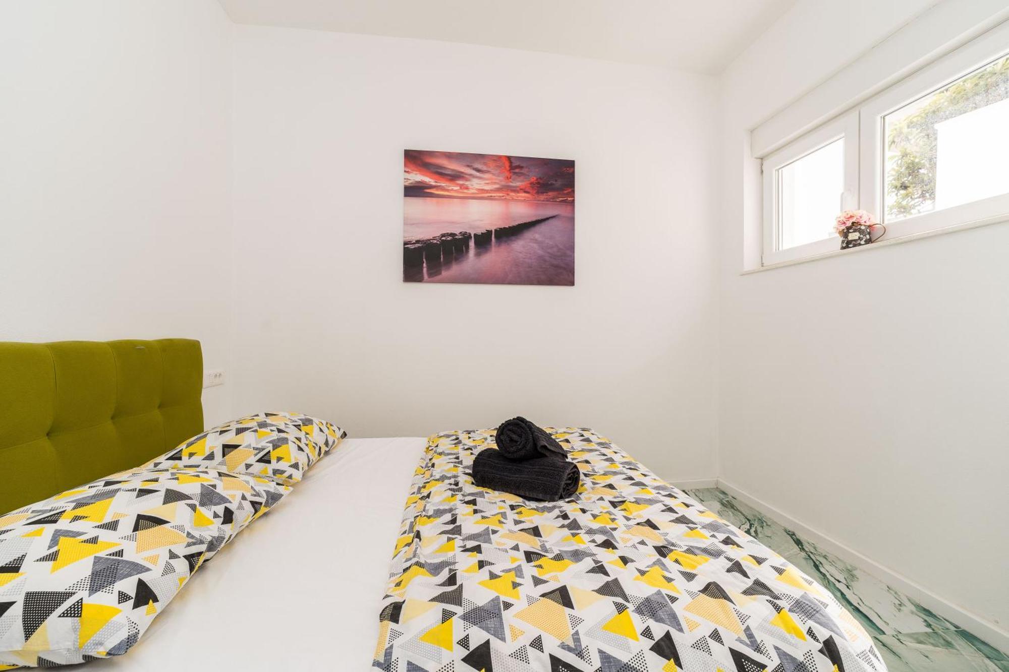 Holiday House Dominik Apartments Sveti Petar  Rum bild