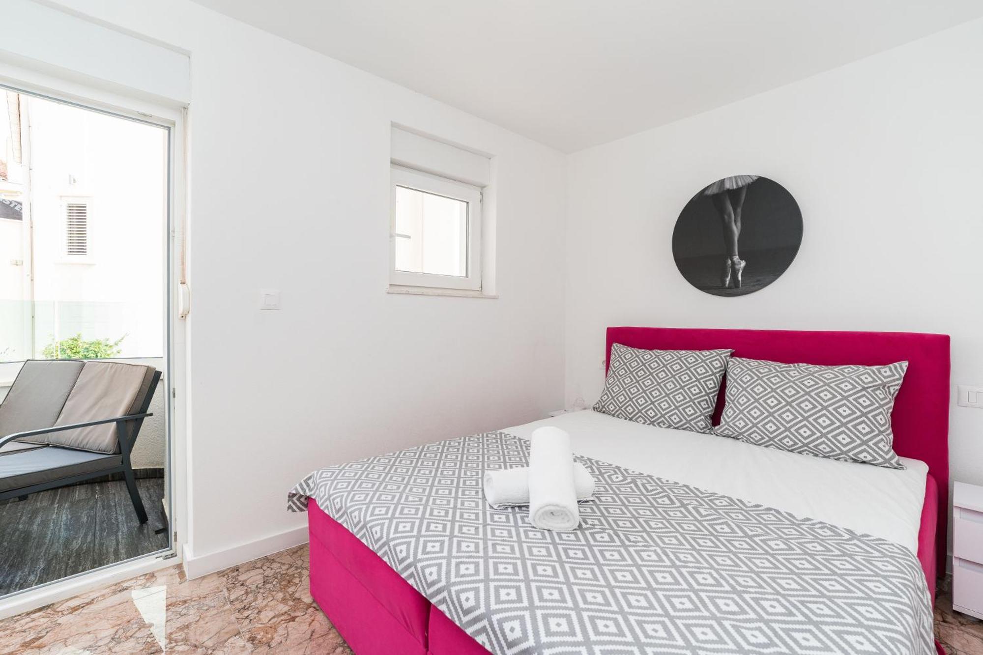 Holiday House Dominik Apartments Sveti Petar  Rum bild